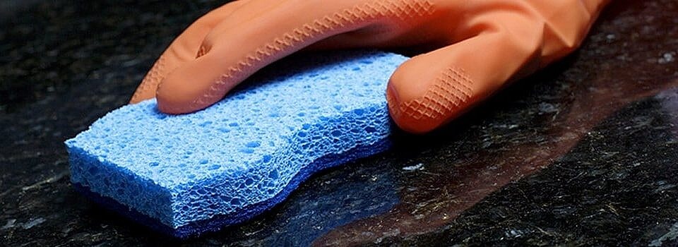 Что такое кварцевый агломерат: описание, плюсы и минусы, производство и обработка