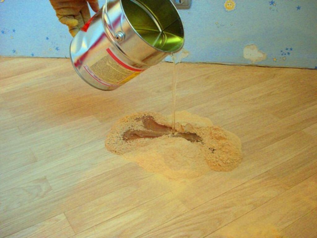 Как обновить старый паркет своими руками: реставрация и ремонт, способы восстановления с циклевкой и без