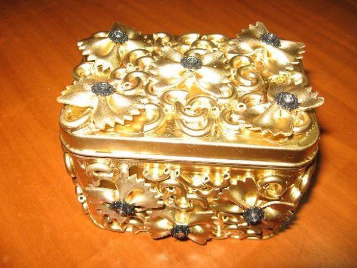 Поделки из макаронных изделий своими руками: 30 пошаговых мастер-классов