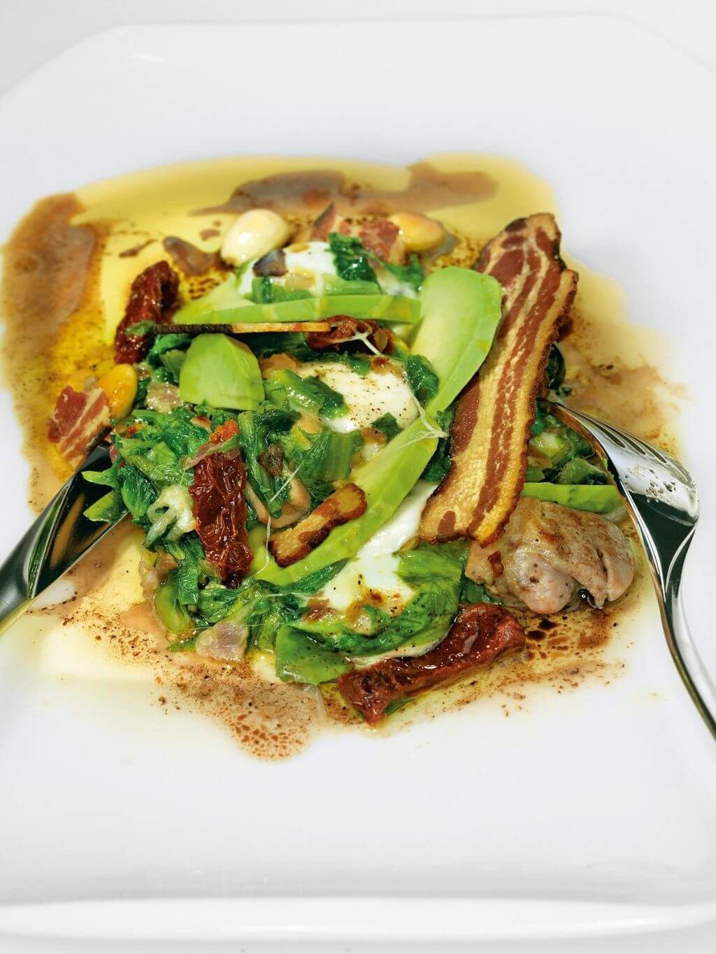 С чем сочетается авокадо в салатах: простые и вкусные рецепты с фото пошагово