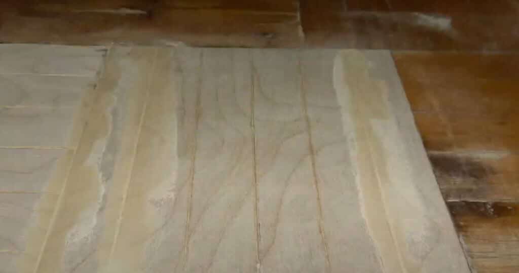 Как обновить старый паркет своими руками: реставрация и ремонт, способы восстановления с циклевкой и без