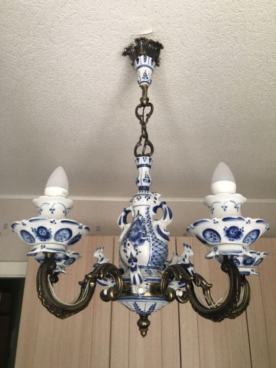 Дизайн кухни в стиле гжель в квартире и частном доме (114 фото интерьеров)