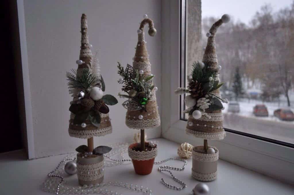 Как сделать новогодний топиарий своими руками для начинающих: 50 поделок с пошаговыми инструкциями и фото