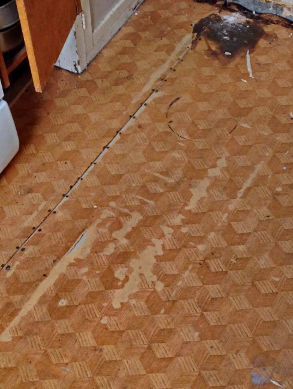 Пробковый пол на кухне: плюсы и минусы, фото и отзывы