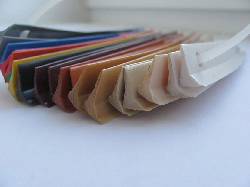 Вставка для натяжного потолка: советы по выбору и установке