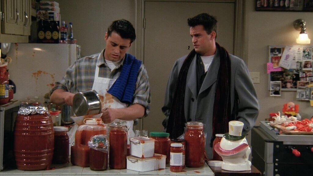 Интерьер кухни Джо и Чендлера в сериале «Друзья»