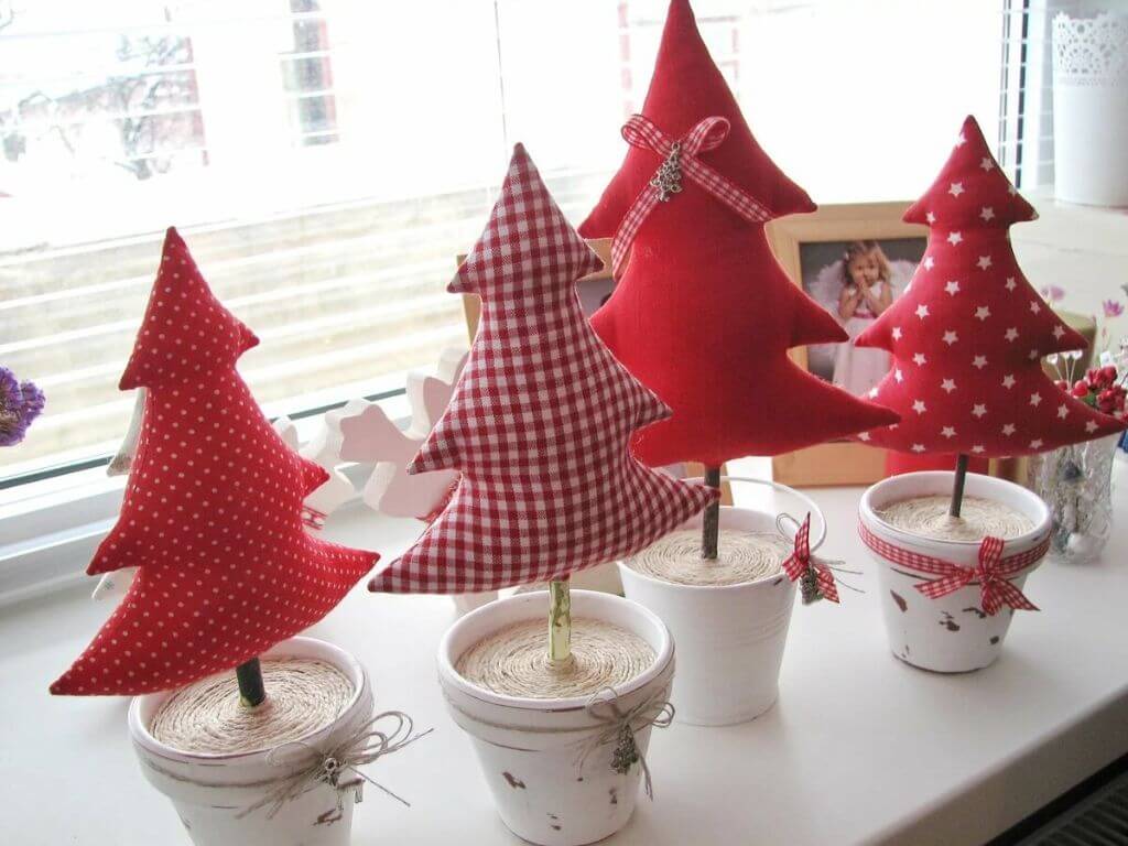Как сделать новогодний топиарий своими руками для начинающих: 50 поделок с пошаговыми инструкциями и фото