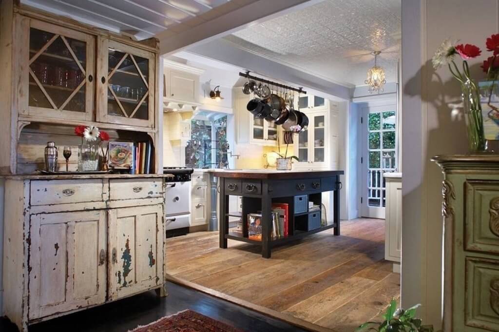 Стиль шебби шик в интерьере кухни — нежность и романтика в вашем доме (+35 фото дизайна)