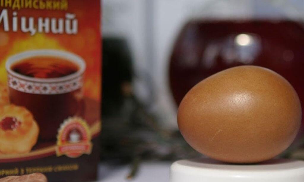 60 идей, как покрасить яйца на Пасху интересно и красиво своими руками с «химией» и без