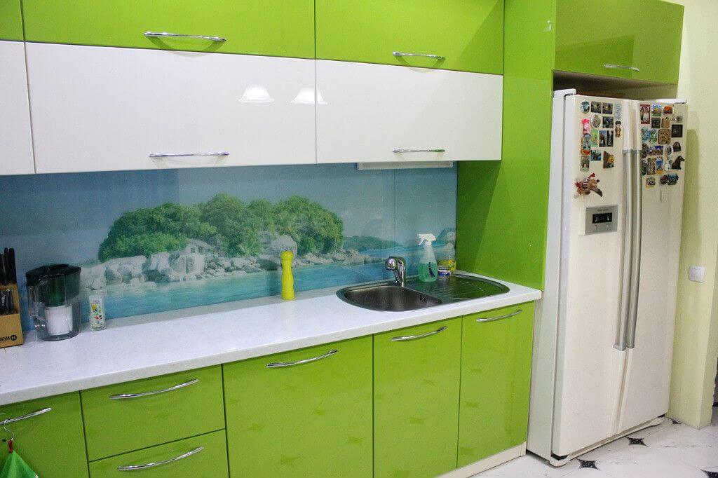 Стильно и смело: дизайн интерьера салатовой кухни (95 фото)