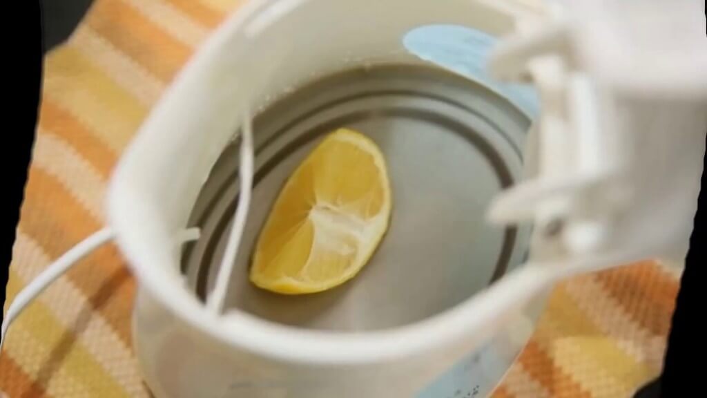 Как очистить чайник с помощью лимонной кислоты до нового состояния быстро и без усилий