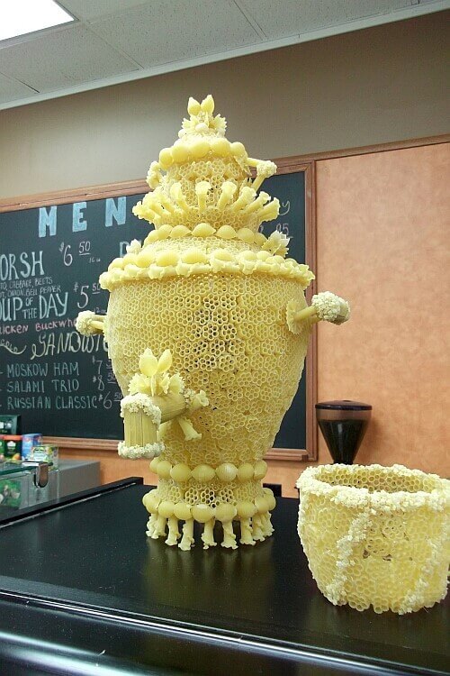 Поделки из макаронных изделий своими руками: 30 пошаговых мастер-классов