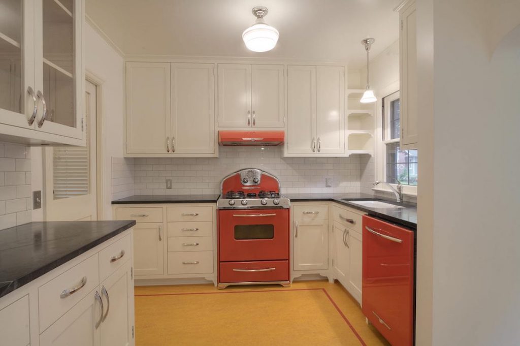 Современный дизайн кухни 12 кв. м (+ 80 фото интерьеров)