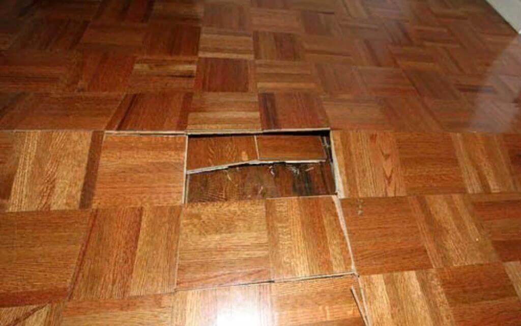 Как обновить старый паркет своими руками: реставрация и ремонт, способы восстановления с циклевкой и без