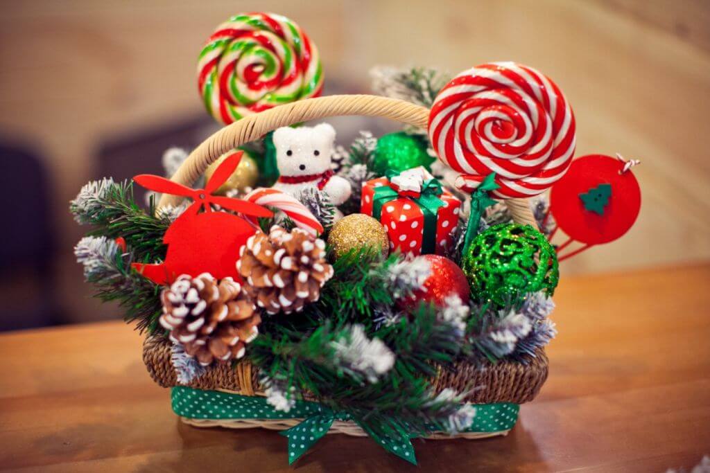 Новогодний букет вместо елки: 35 поделок своими руками