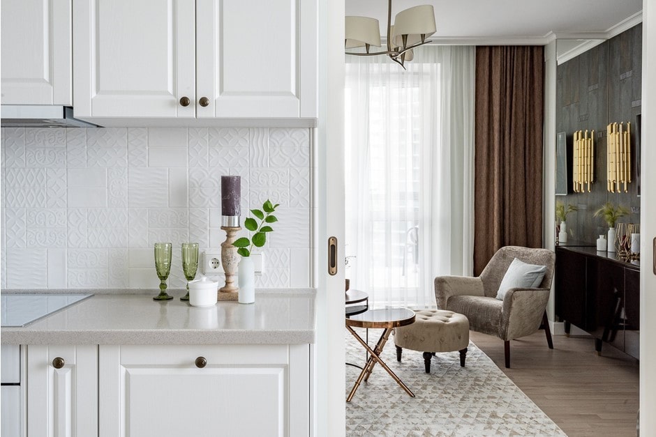 Какой фартук лучше выбрать для белой кухни: 30 вариантов с фото