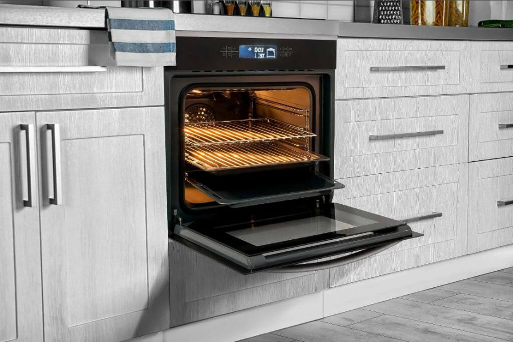 Конденсат в духовом шкафу: почему образуется? ТОП-9 причин