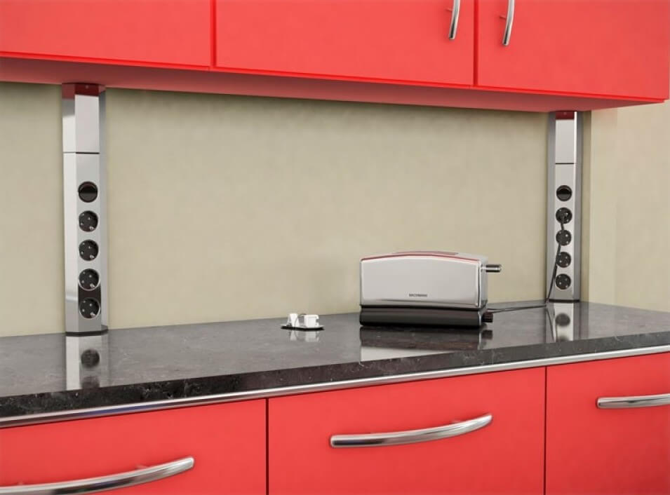 Розетки на кухонном фартуке для освещения и техники: как безопасно установить и скрыть