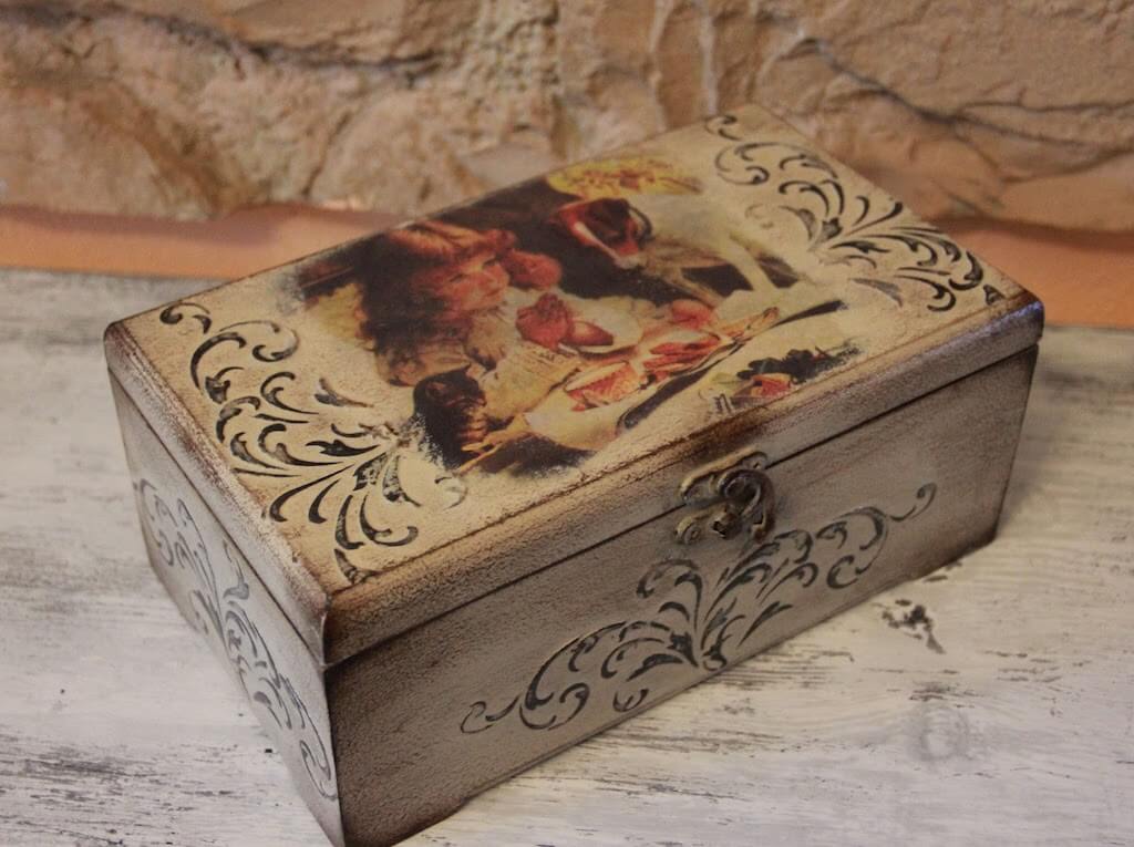 Нанесение патины на мебель и дерево своими руками: подробная технология